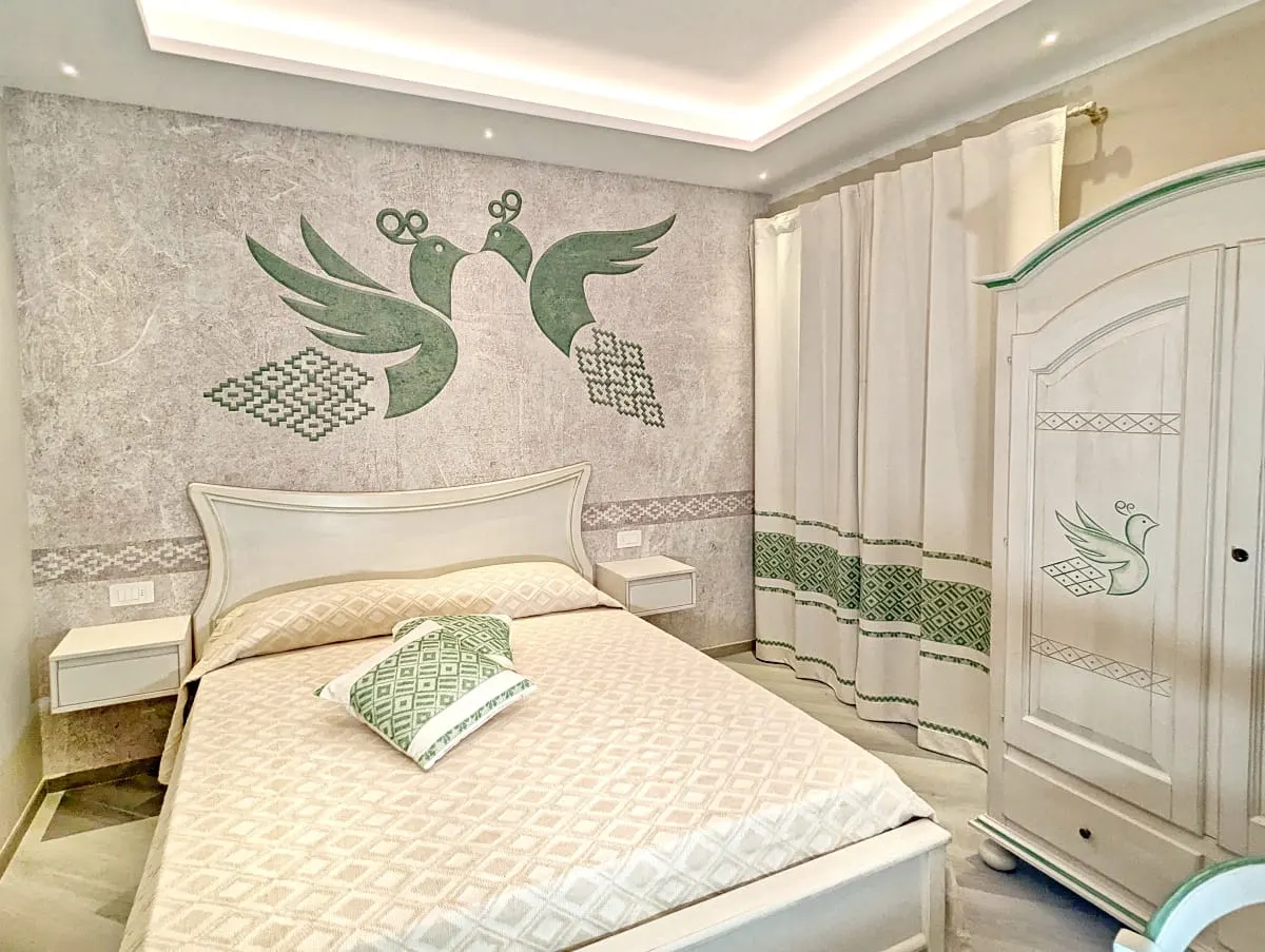 camera-pavoncelle-verdi-04-sa-pintadera-guest-house